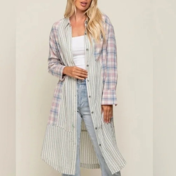 Oli & Hali Patchwork Oversized Long Sleeves Shirt Dress - Picture 1 of 11